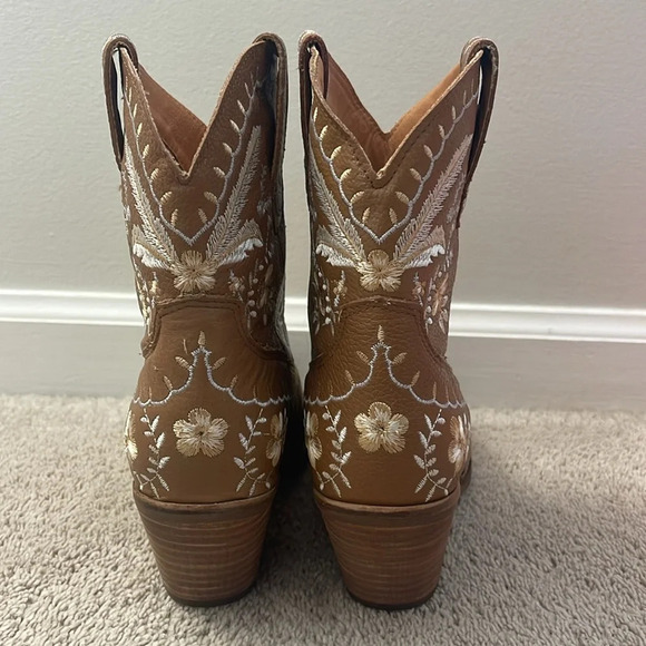 Dingo Primrose Leather Bootie Size 7 - Picture 4 of 8